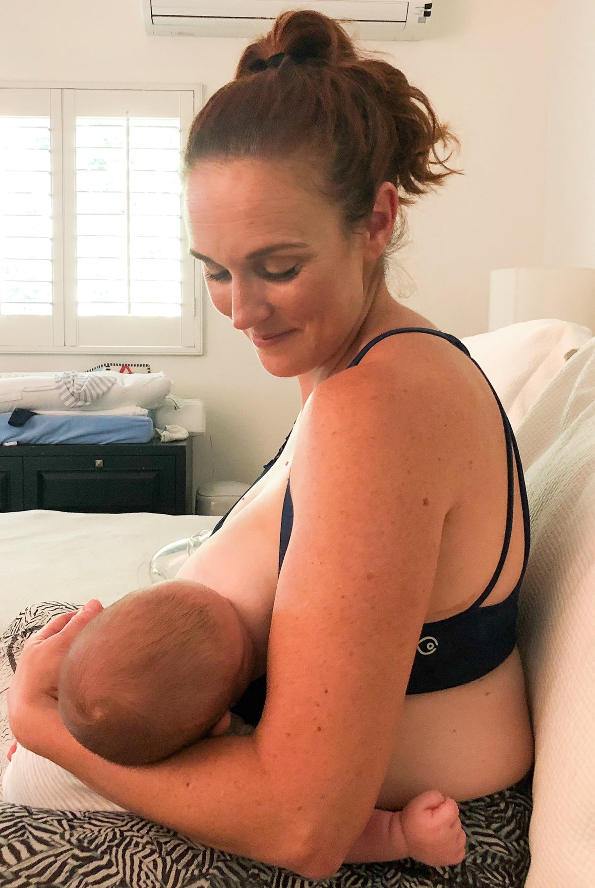 Océane 2 Nursing sports Bra, hands free pumping, peacock, strappy back, adjustable, supportive, sweat and milk