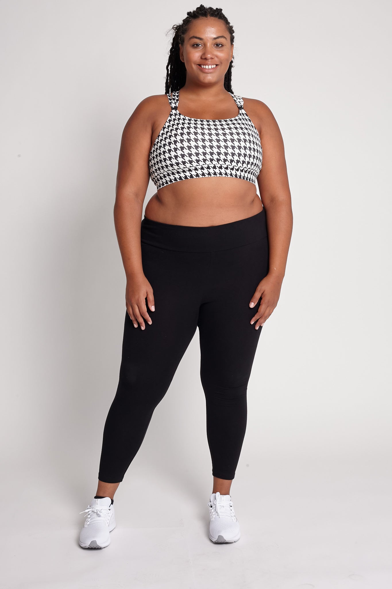 Chloe 4 running high impact nursing & pumping sports bra, large chest, big cups, sweat and milk