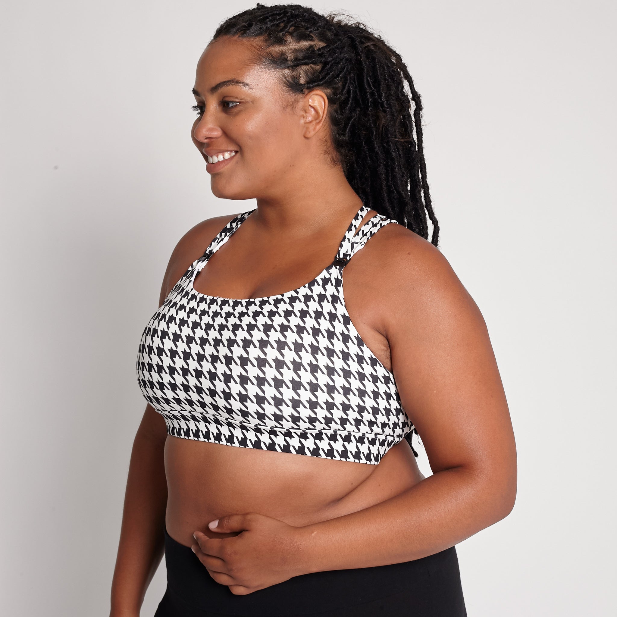 Chloe 4 running high impact nursing & pumping sports bra, large chest, big cups, sweat and milk