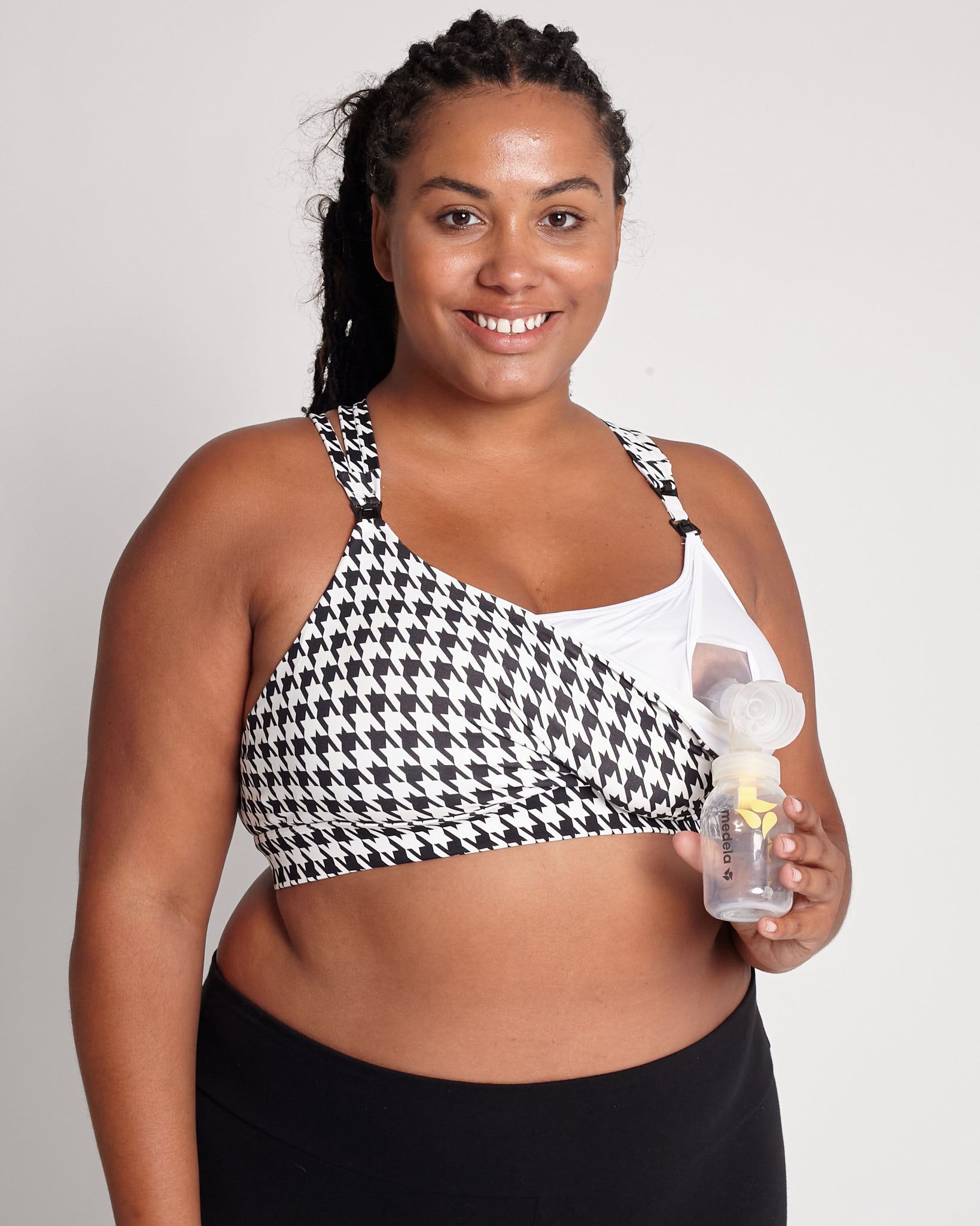Chloe 4 running high impact nursing & pumping sports bra, large chest, big cups, sweat and milk