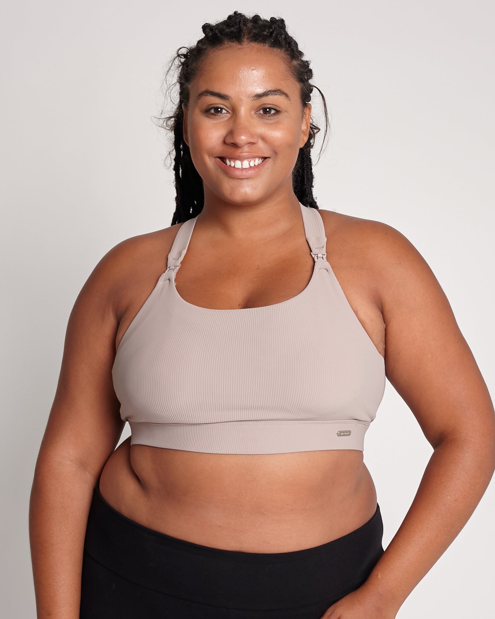 Venice high impact nursing and pumping sports bra, large chest, big cups, sweat and milk