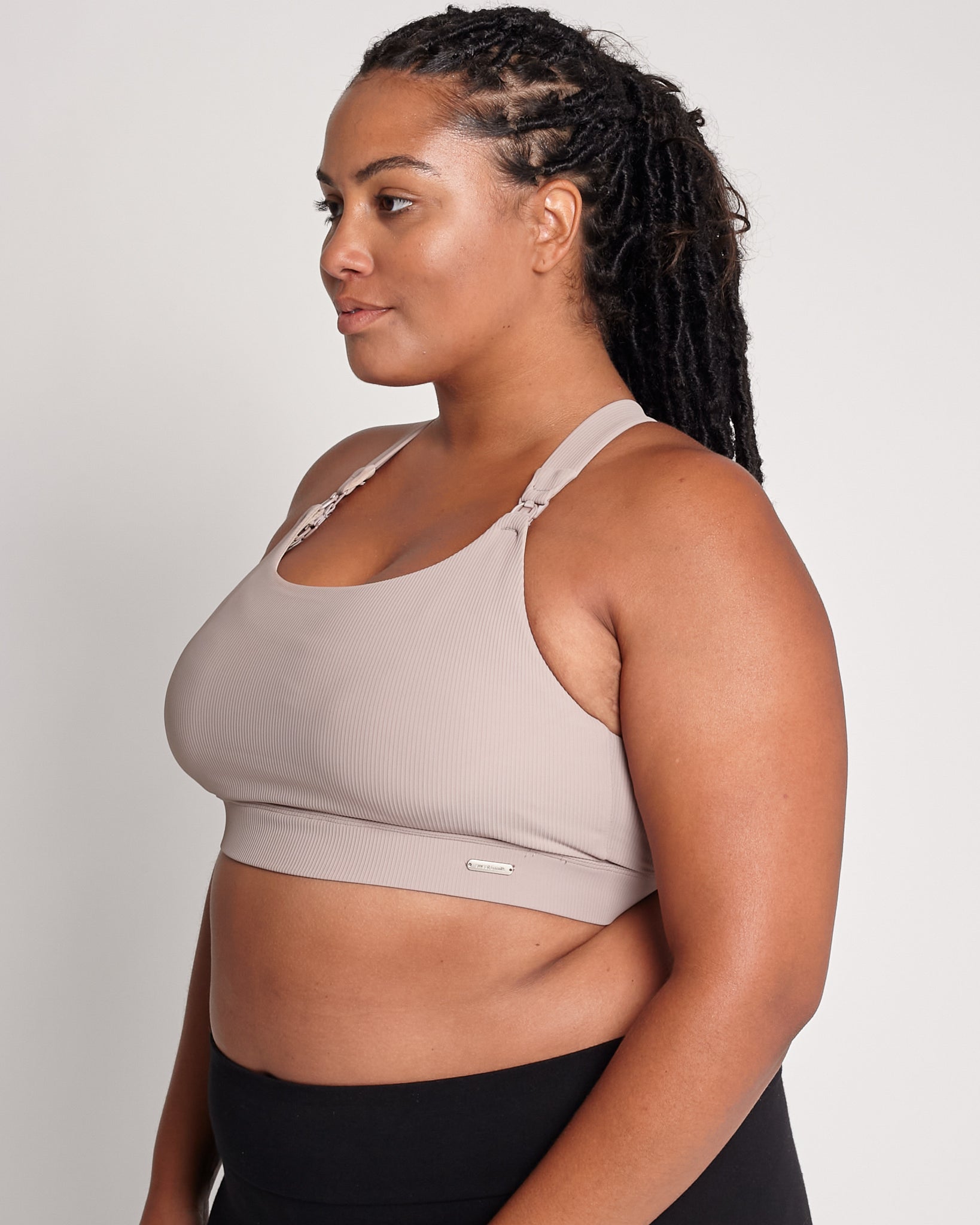 Venice high impact nursing and pumping sports bra, large chest, big cups, sweat and milk