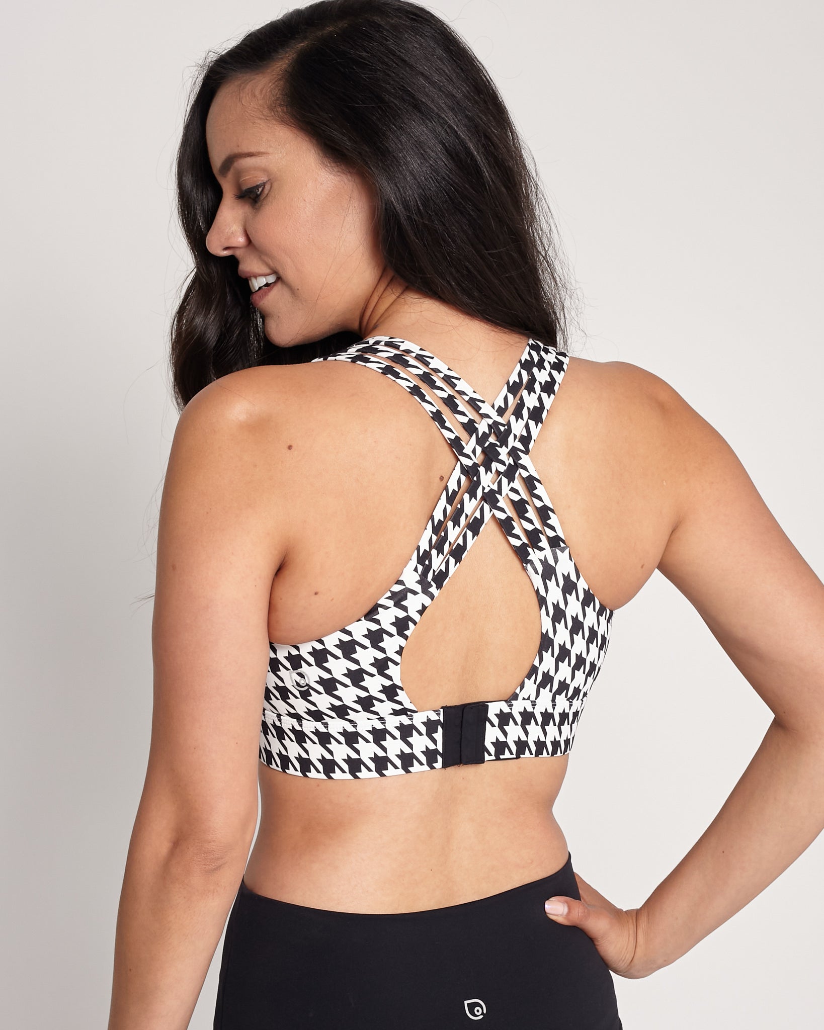 Chloe 4 running high impact nursing & pumping sports bra, large chest, big cups, sweat and milk