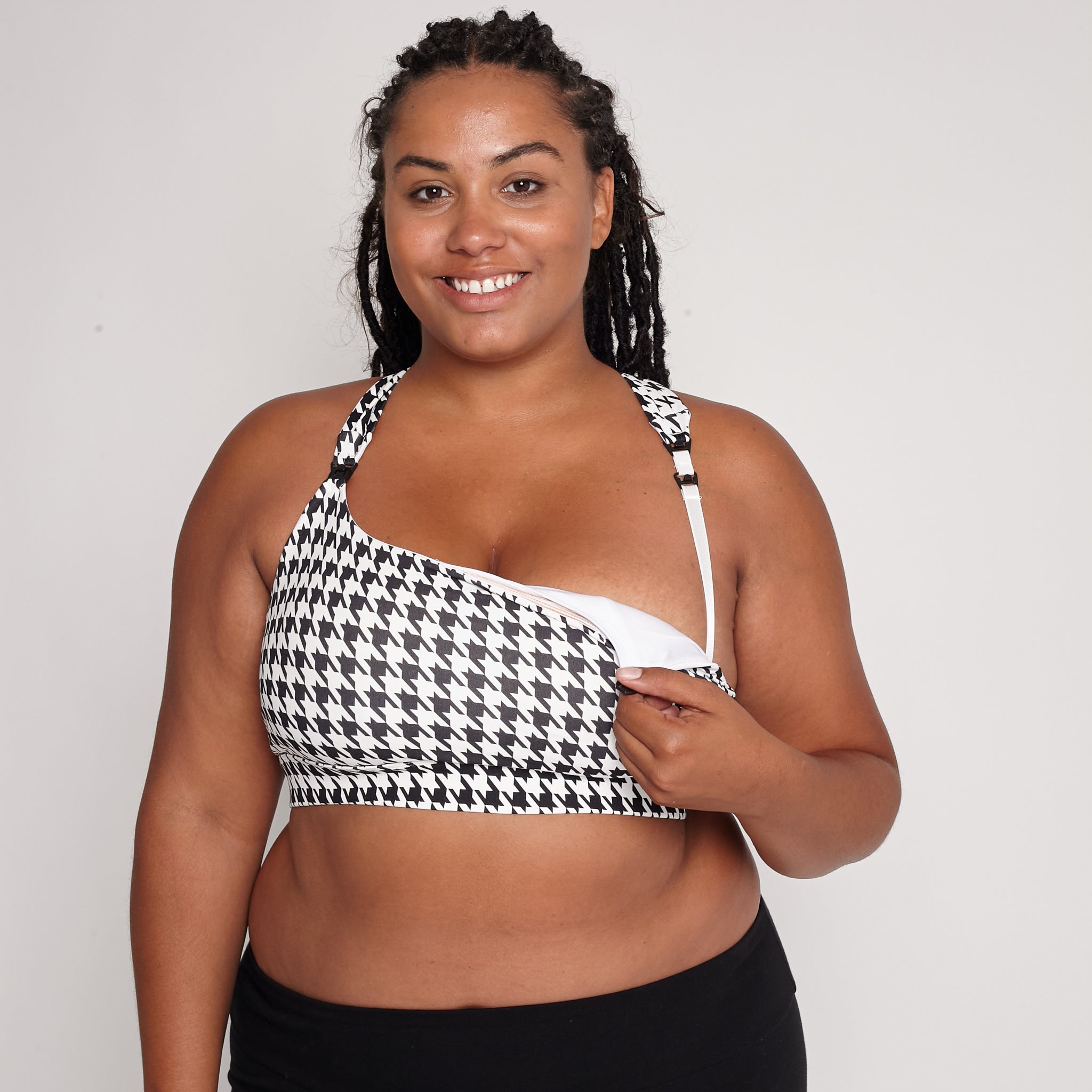 Chloe 4 running high impact nursing & pumping sports bra, large chest, big cups, sweat and milk