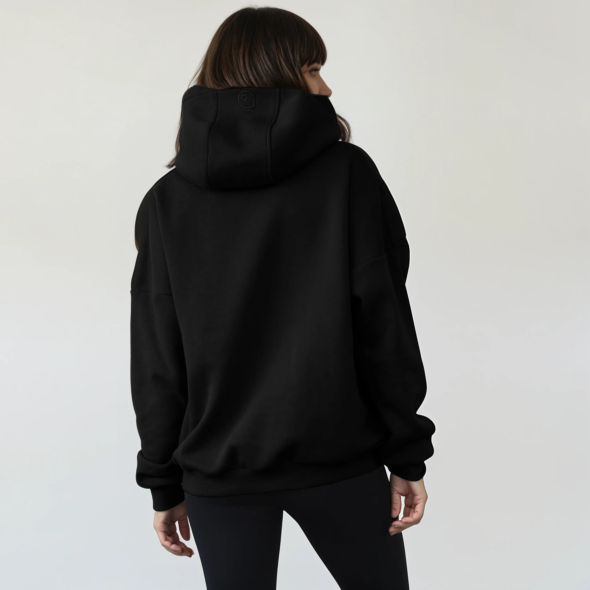 Nursing hoodie, oversized, organic cotton, invisible zipper, sweat and milk, back shot 