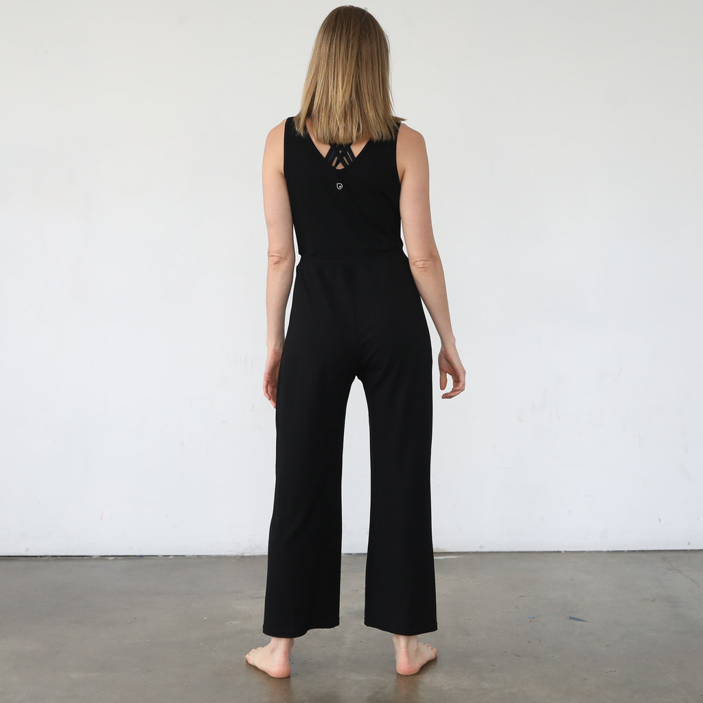 Nursing friendly jump suit, wide legged, sweat and milk