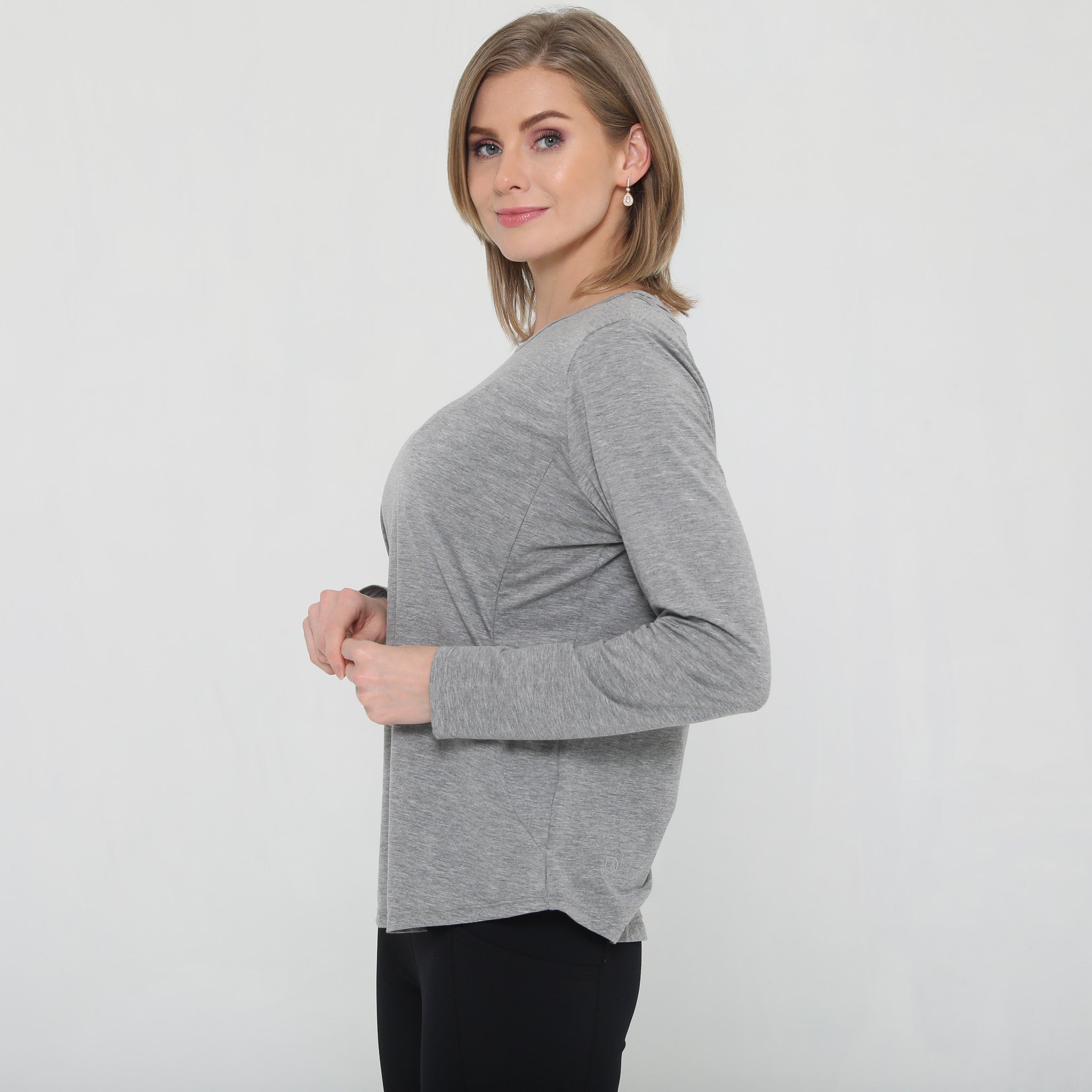 stylish nursing top with invisible zippers, open back design, sweat and milk