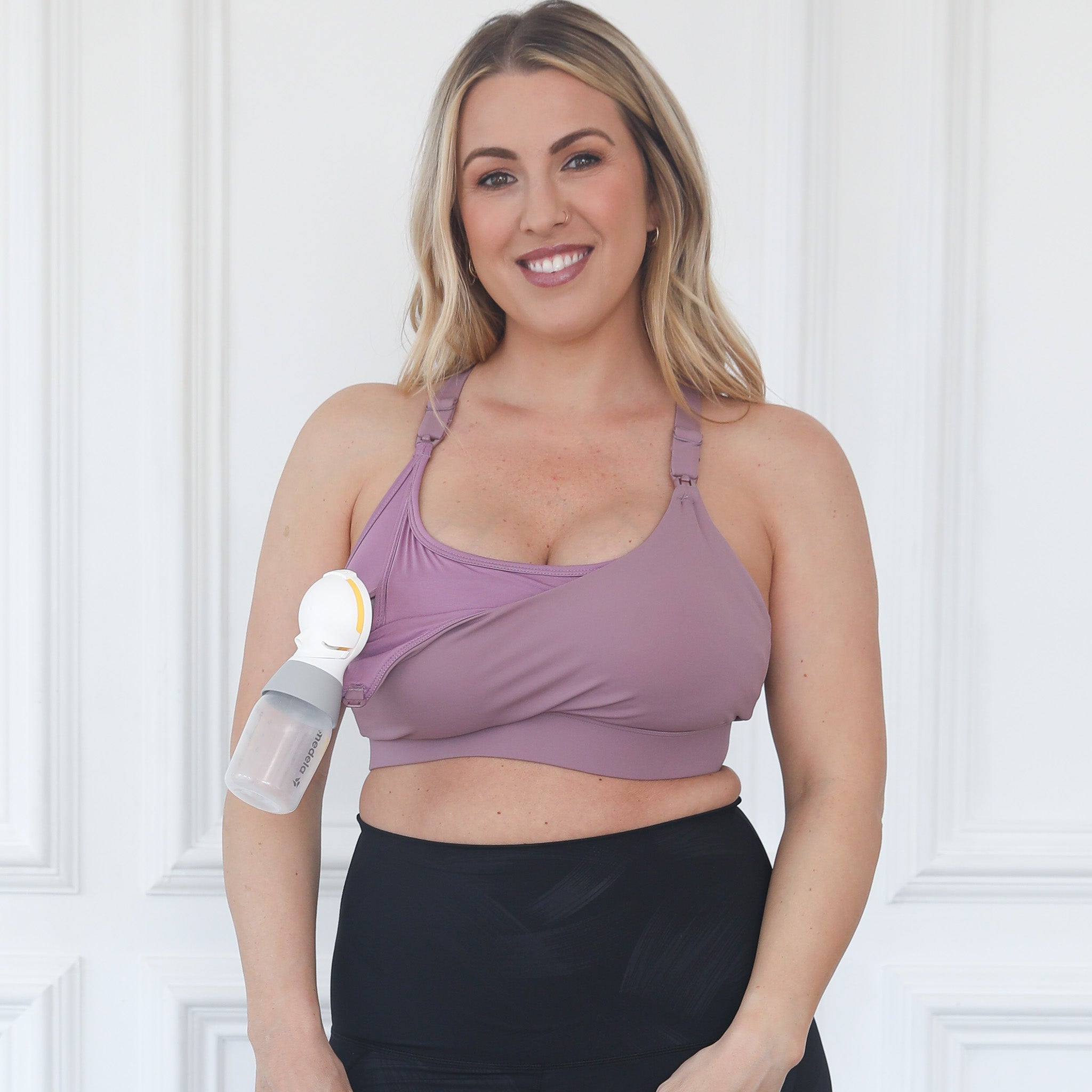 Océane exclusively hands free pumping sports bra,Nursing sports Bra, strappy back, adjustable shoulder straps, adjustable back closure, Sweat and Milk