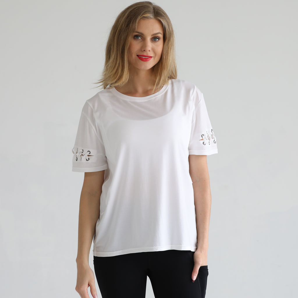 loose fit nursing t shirt with zippers, sweat and milk