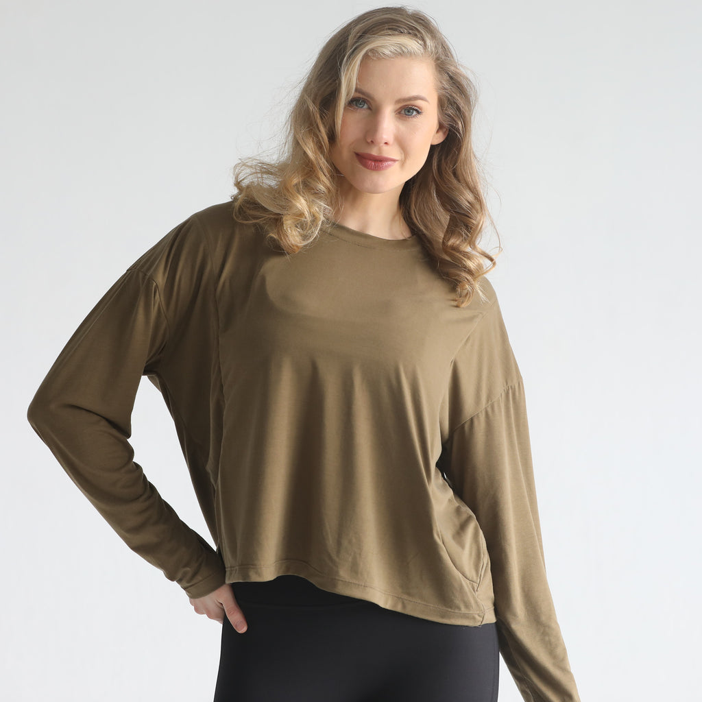 loose fit nursing long sleeve, sweat and milk