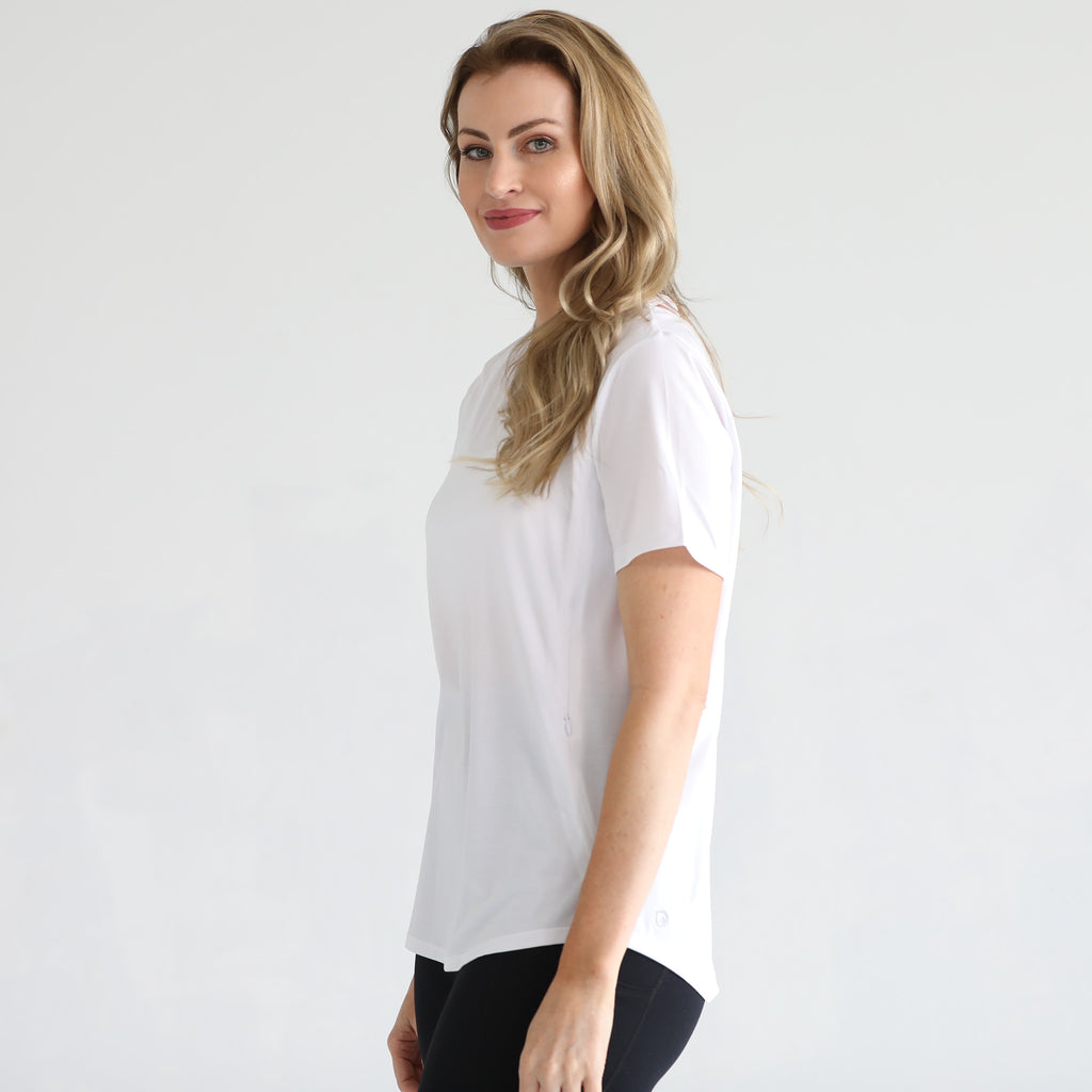 Harper nursing Tee with zippers, loose fit, sweat and milk