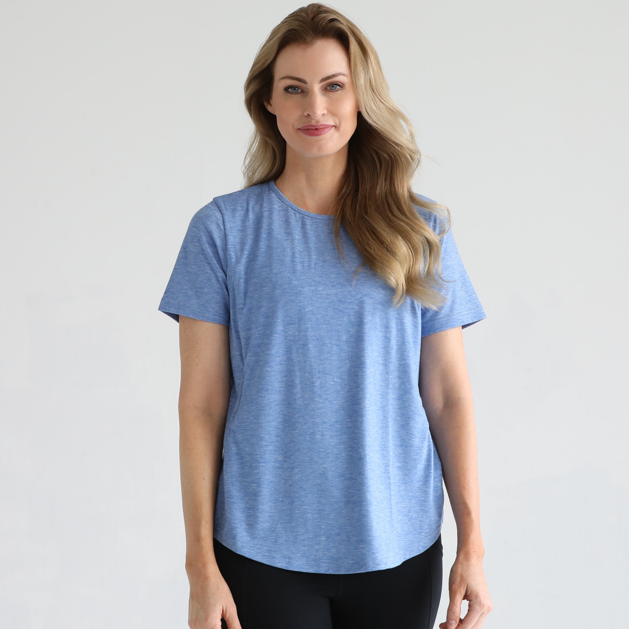 Harper nursing Tee with zippers, loose fit, sweat and milk