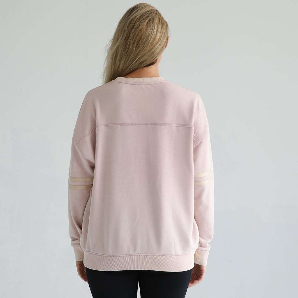 slouchy oversized nursing sweatshirt, sweat and milk