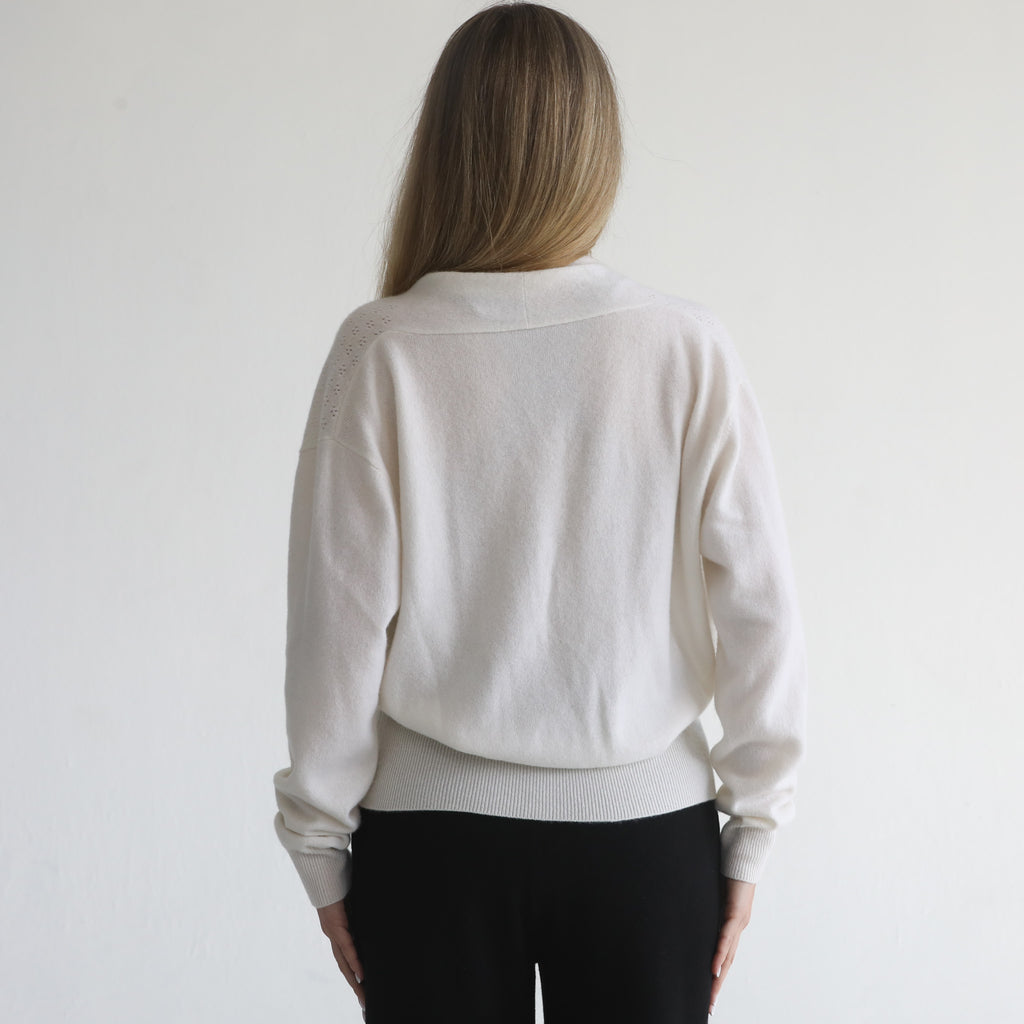 100% cashmere sweater for nursing