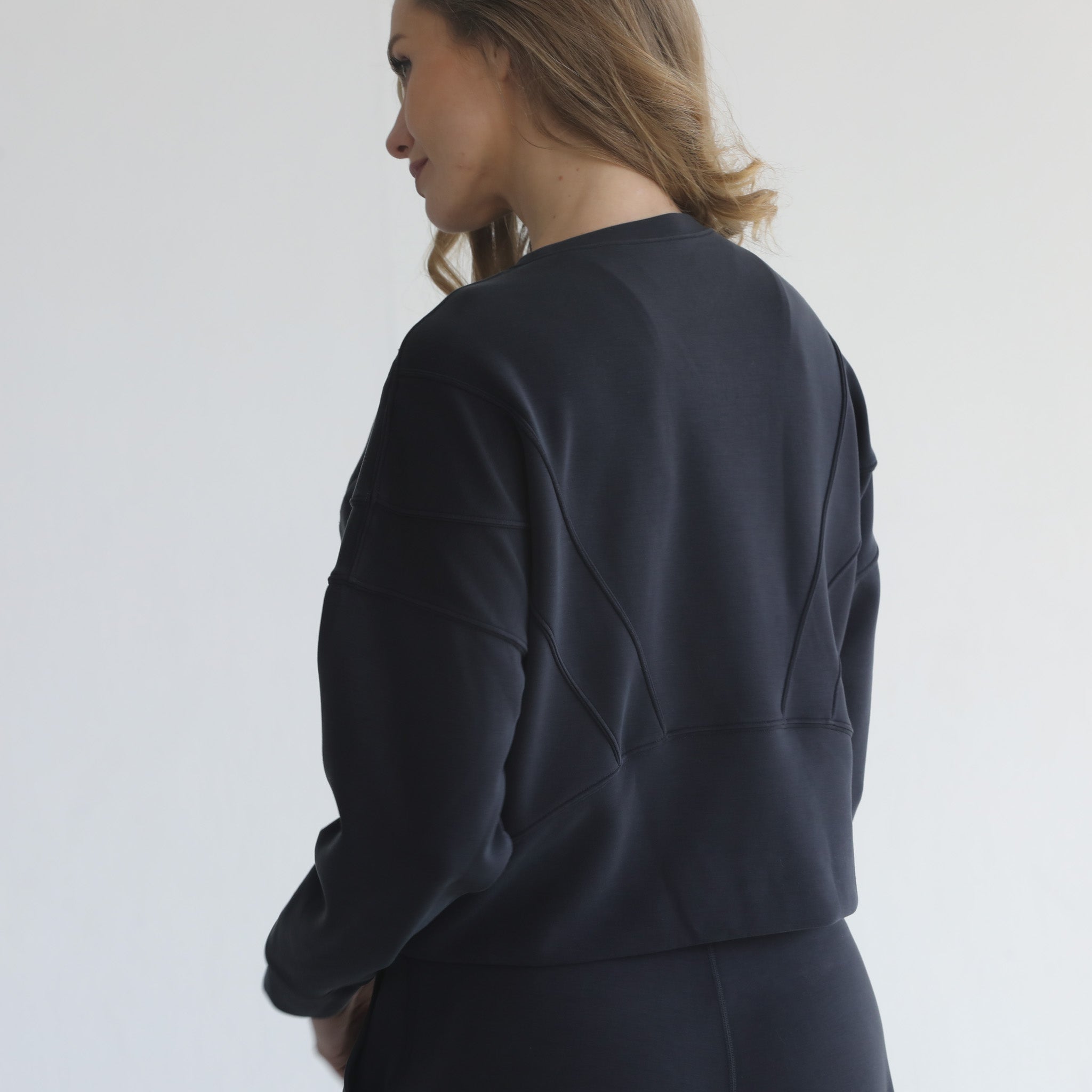 nursing sweatshirt, sweat and milk