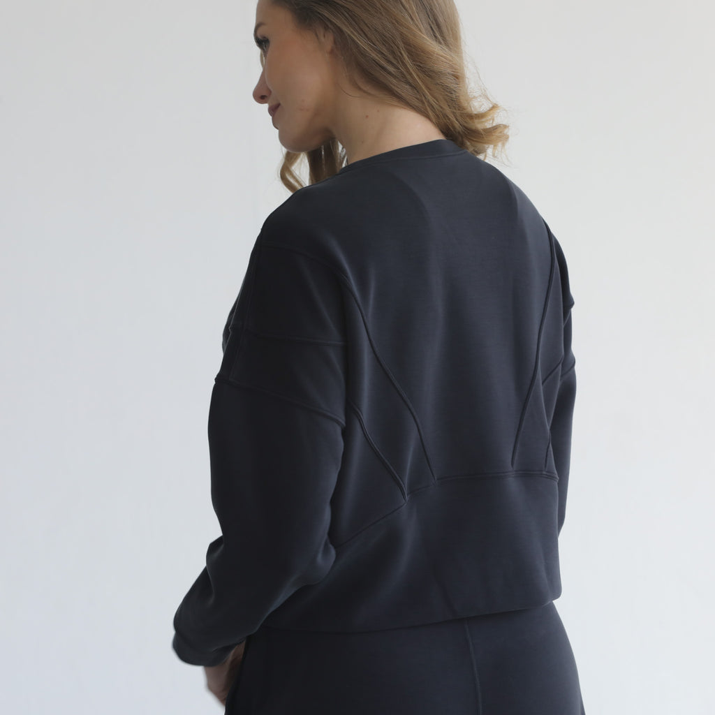 nursing sweatshirt, sweat and milk