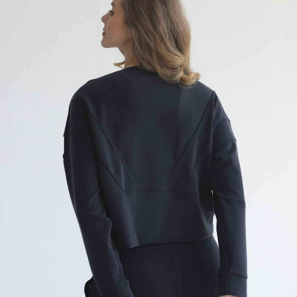 nursing sweatshirt, sweat and milk