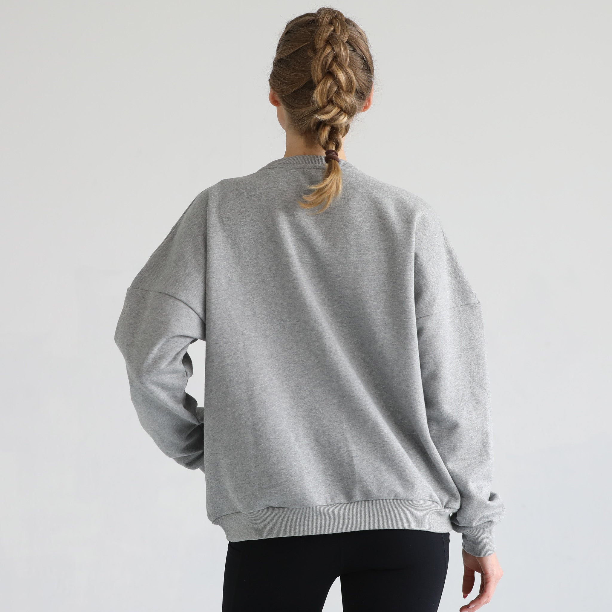 Oversized nursing pregnancy sweatshirt with zippers, sweat and milk