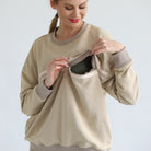 Sloucy oversized nursing sweatshirt with zippers and pockets, sweat and milk