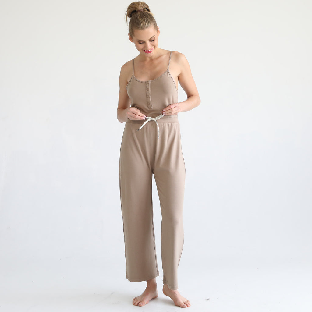 Nursing friendly jump suit, wide legged, sweat and milk