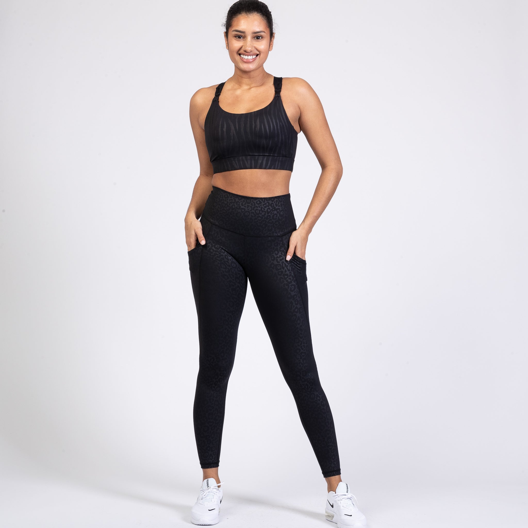 Venice 3 High Impact Nursing sports bra for big chest, Black Tiger, Sweat and Milk