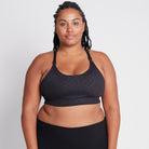 Océane 4 Nursing and pumping sports Bra, medium impact, hands free pumping, black, strappy back, adjustable back clasp - Sweat and Milk