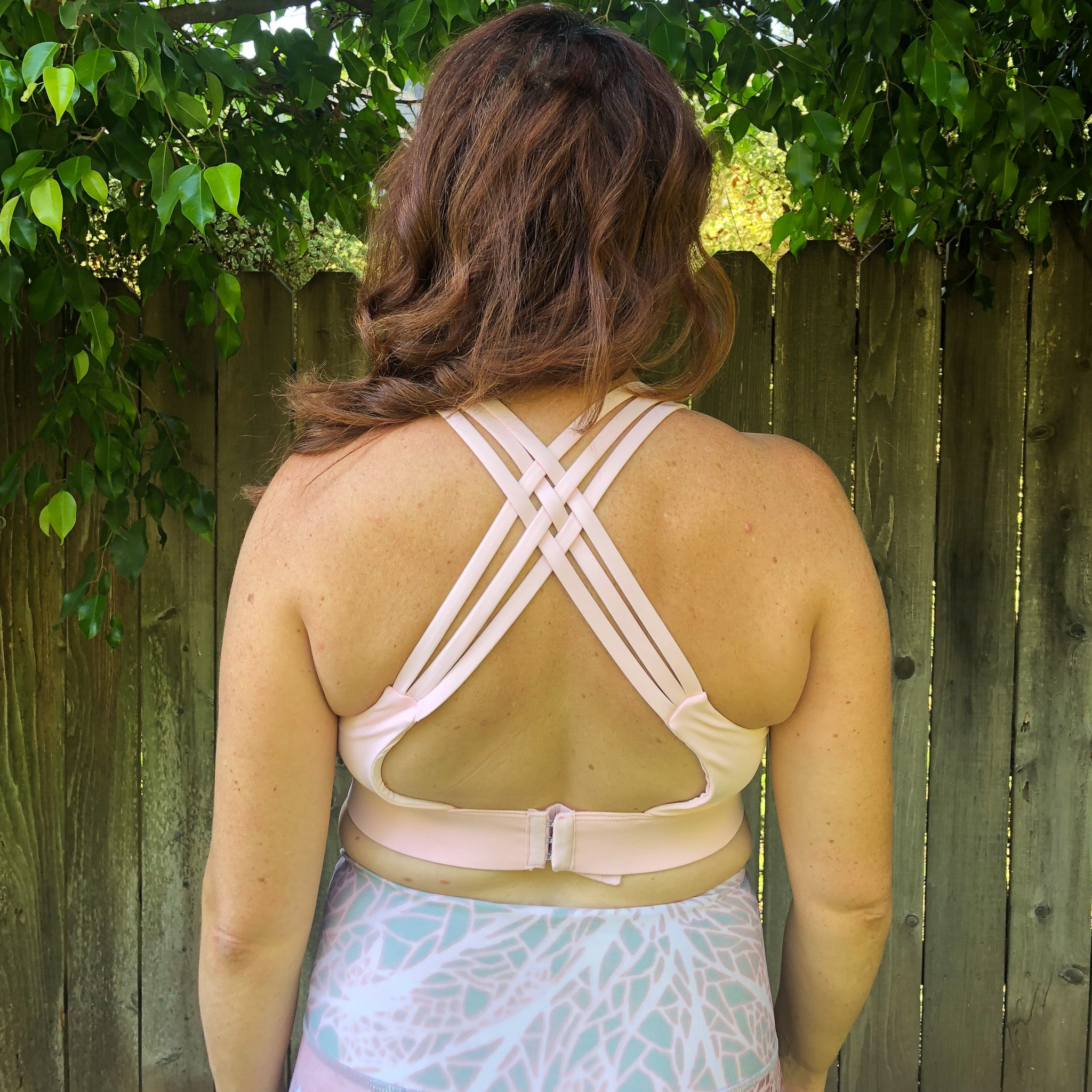 Chloe 3 Running Nursing Sports Bra, dusty pink, strappy back, supportive, stylish, mid high impact, mid high coverage