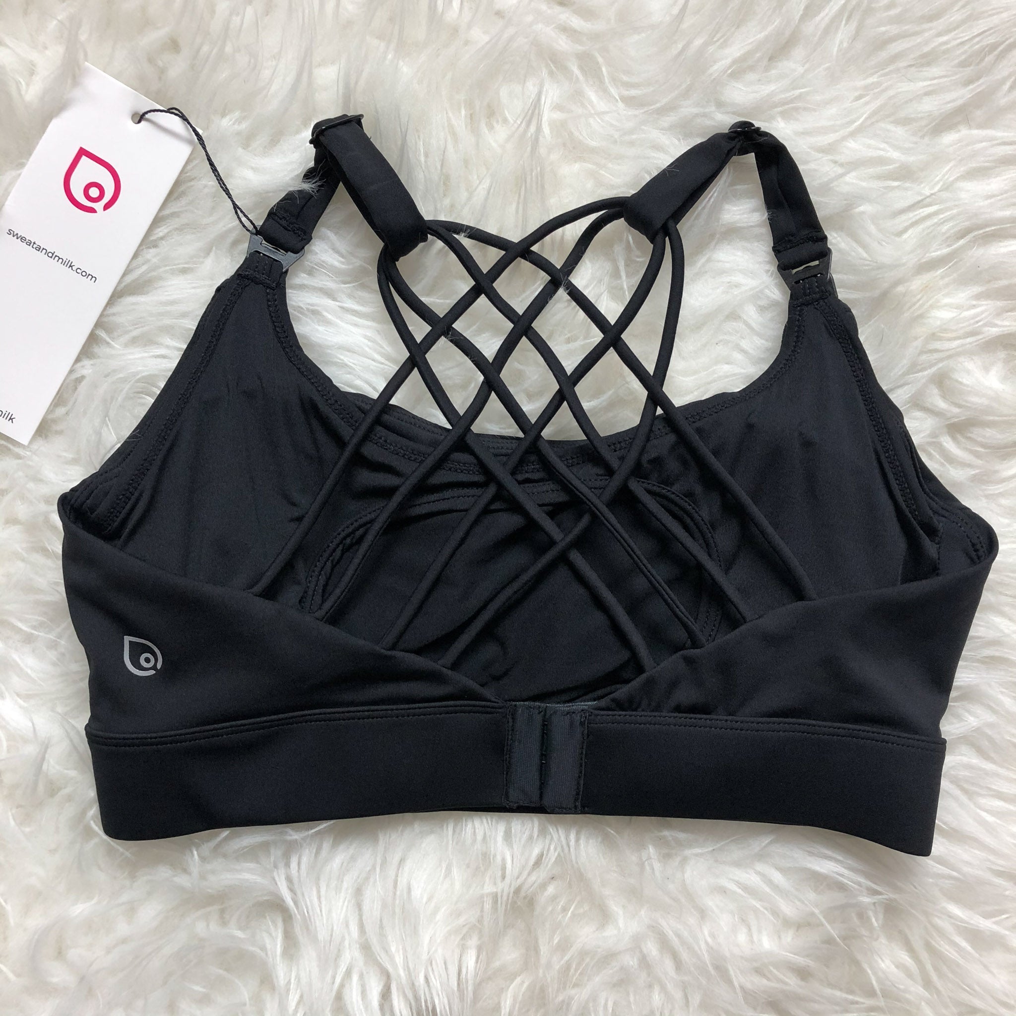 Océane exclusively hands free pumping sports bra,Nursing sports Bra, strappy back, adjustable shoulder straps, adjustable back closure